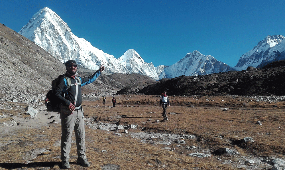 Trekking Guide in Nepal